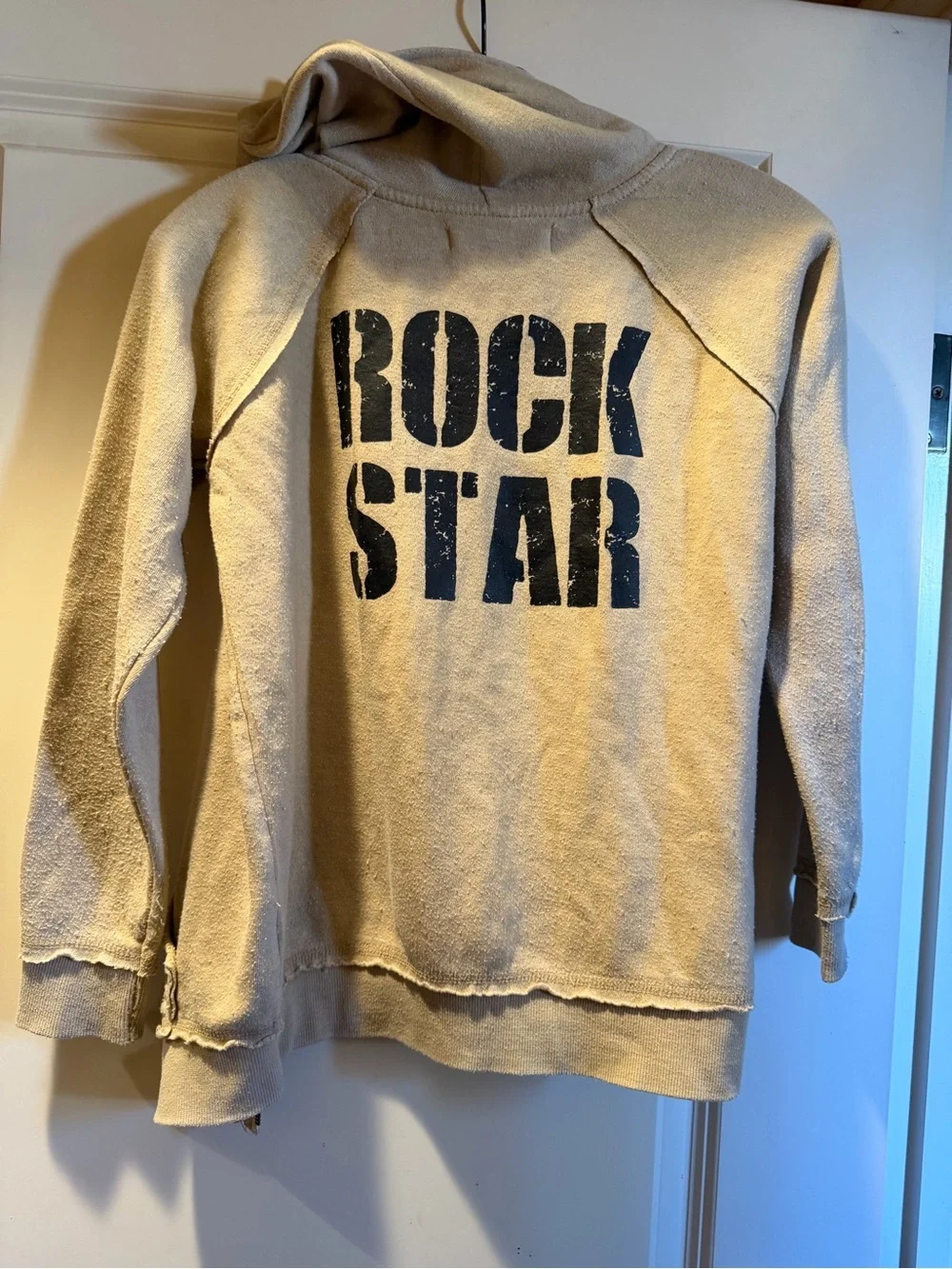 Vintage Havana Beige Zip-Up Hoodie with Black 'ROCK STAR' Graphic